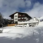 酒店 兰德霍斯鲁尔曼酒店