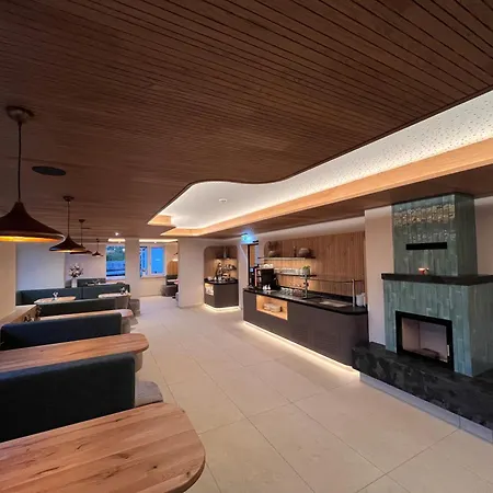 Otel Luehrmann 3*