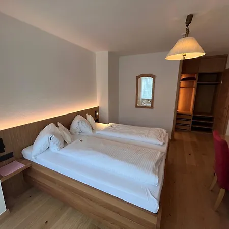 Otel Luehrmann