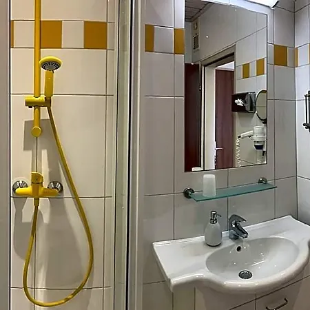 Otel Luehrmann 3*