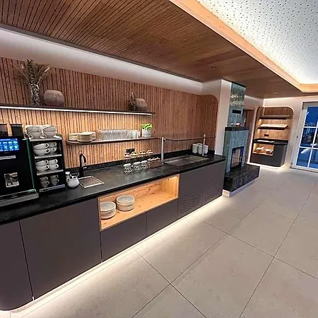 Luehrmann Otel 3*